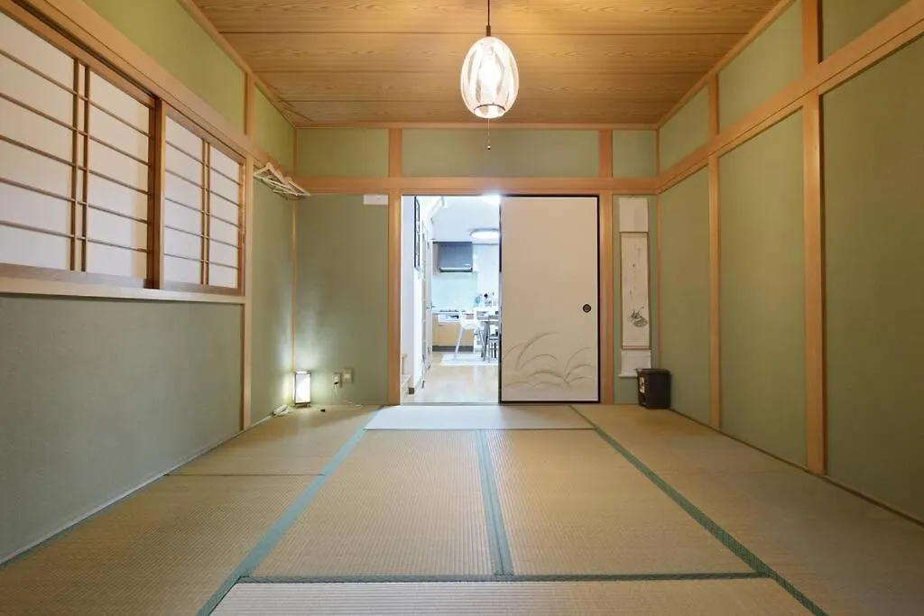 Guest House Tiharu 6Bedrooms12People Max And Straight To Usj And Near The Hot Spring Osaka Japan