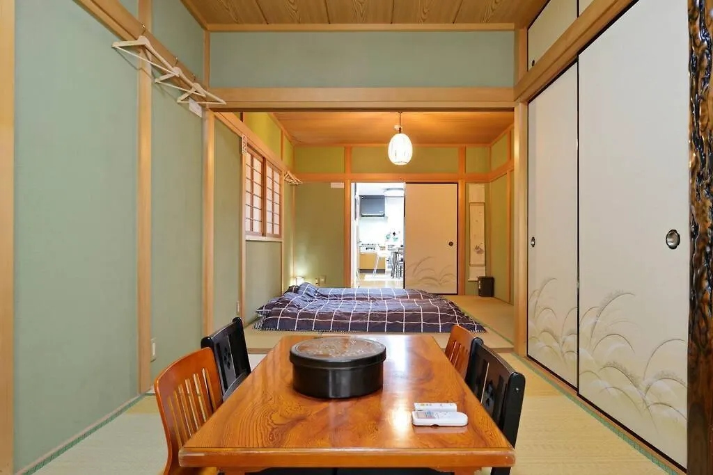 Guest House Tiharu 6Bedrooms12People Max And Straight To Usj And Near The Hot Spring Osaka Japan